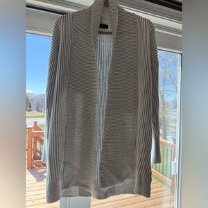 NWT Tahari Sweater - size S